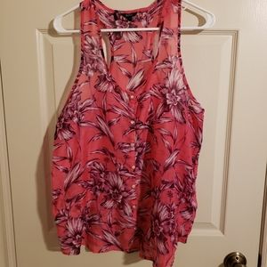 2/$20 Buffalo Sheer Pink Floral Tank Large